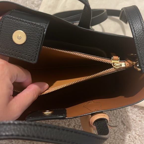 Tory Burch Small Perry Tote - Picture 6 of 7